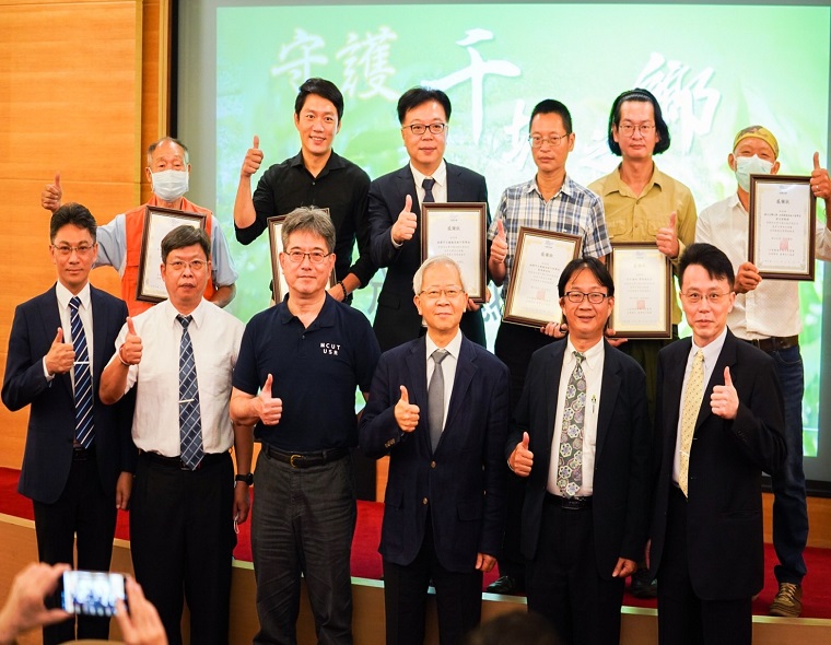 《守护千塘之乡》首映会！007足球比分企业邀您一起定存大自然